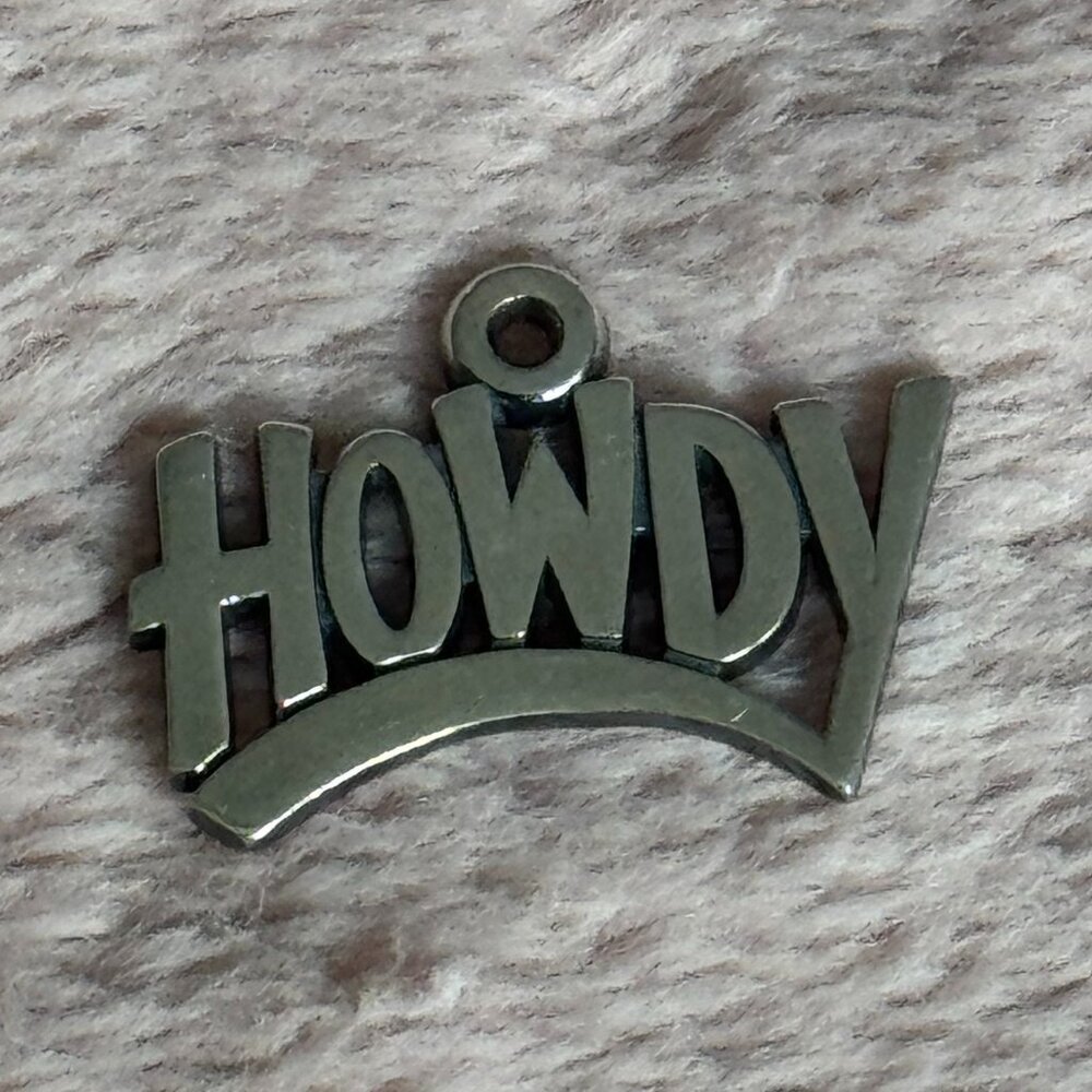 🤠 Retired James Avery Sterling Silver “Howdy” Charm 🤠